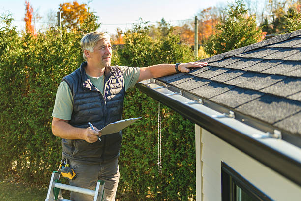Professional Roofing technician working in Murrells Inlet, SC